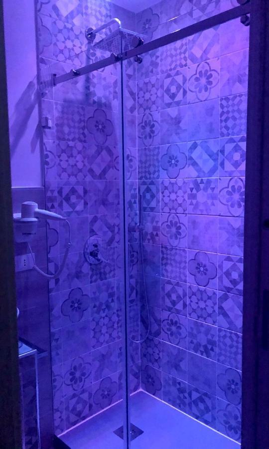 B&B Angolo83 Palermo Centro מראה חיצוני תמונה