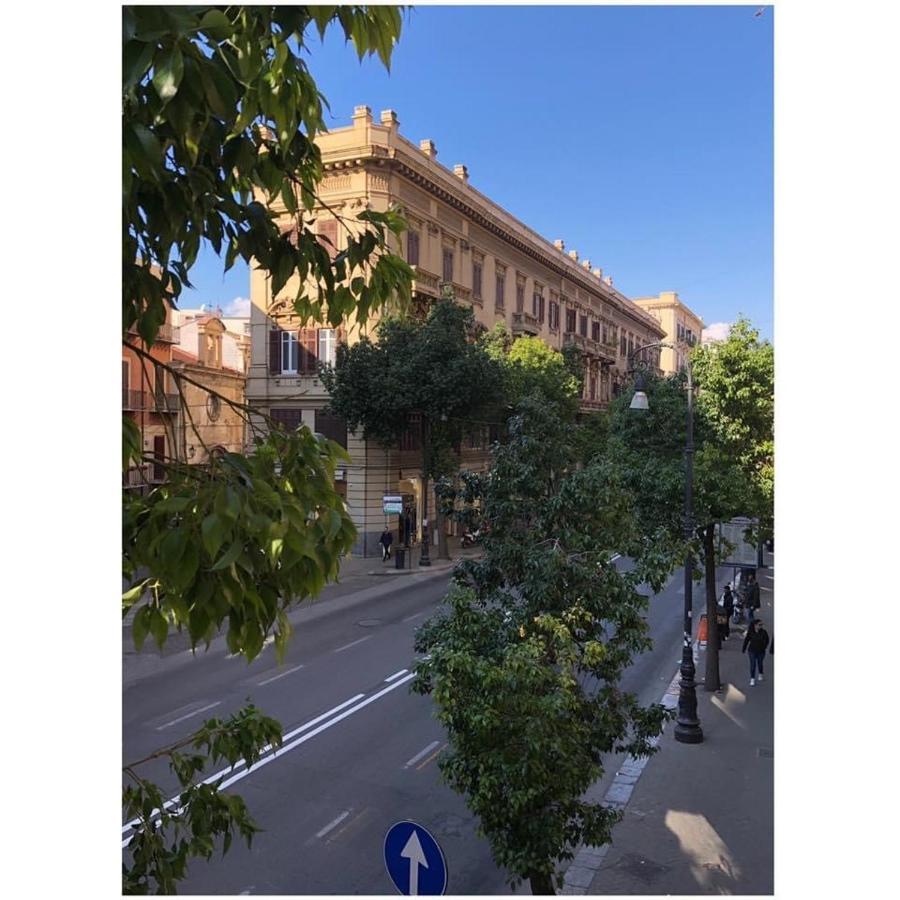 B&B Angolo83 Palermo Centro מראה חיצוני תמונה